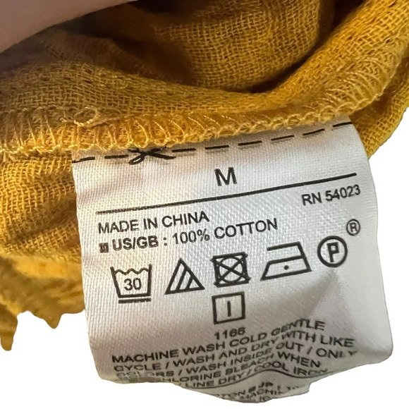 3/$30 🍂 Banana Republic Mustard Yellow Tiered Camisole - Picture 8 of 8